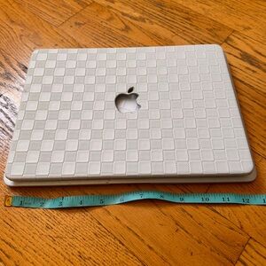 Laptop Checkered off white case